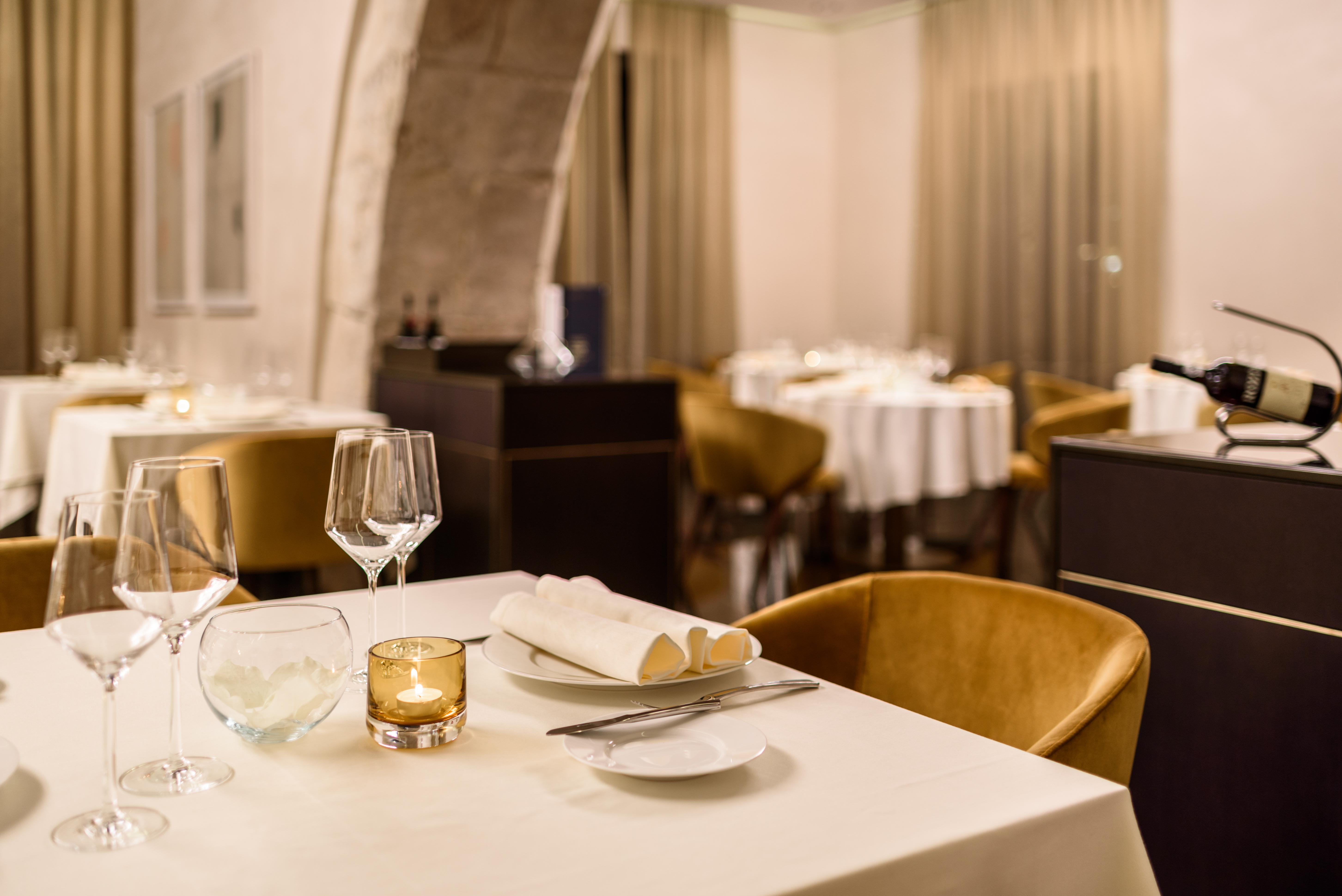 ליסבון Aurea Museum By Eurostars Hotel Company מראה חיצוני תמונה Restaurant "La Table d'Hugo"