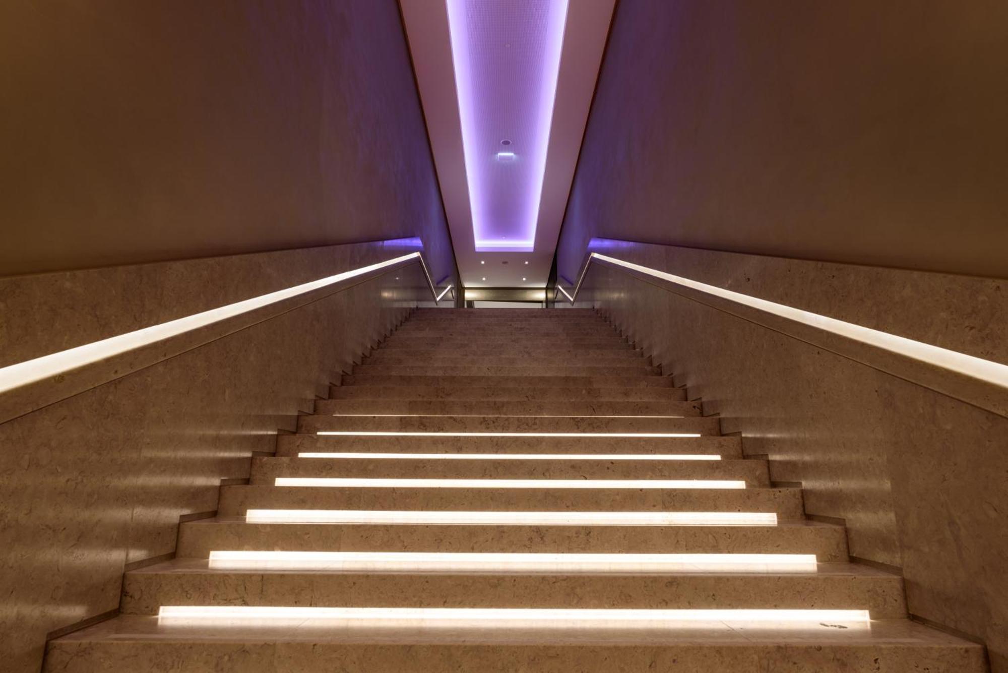 ליסבון Aurea Museum By Eurostars Hotel Company מראה חיצוני תמונה Stairs to the main hall