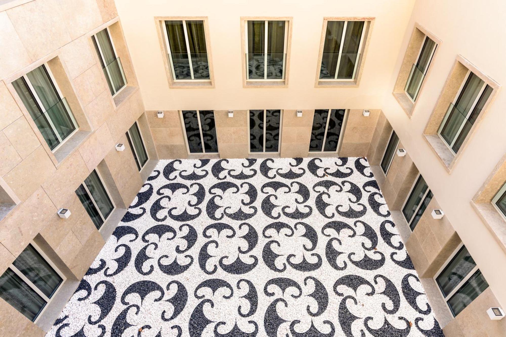 ליסבון Aurea Museum By Eurostars Hotel Company מראה חיצוני תמונה The floor of the main atrium